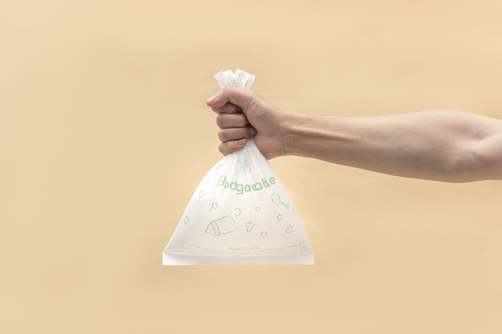 Bolsas Compostables biodegradables para pañales y pants a base de almidón de maíz - Imagen 3